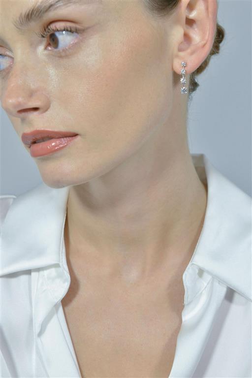 EARRING SILVER 925 RHODIUM STRIP FOUR CZ