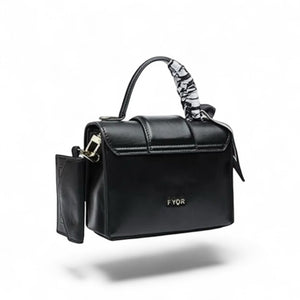 ELEGANT RING - DETAILED BAG