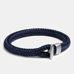 SUL EXTRAS Elegatto Voyage navy blue braided nautical yarn bracelet with a silver-plated maritime shackle clasp