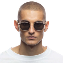 تحميل الصورة إلى عارض المعرض، نبتون ديو | الذهب المستقطب