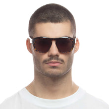 تحميل الصورة إلى عارض المعرض، منافية للعقل | طوكيو الضرر