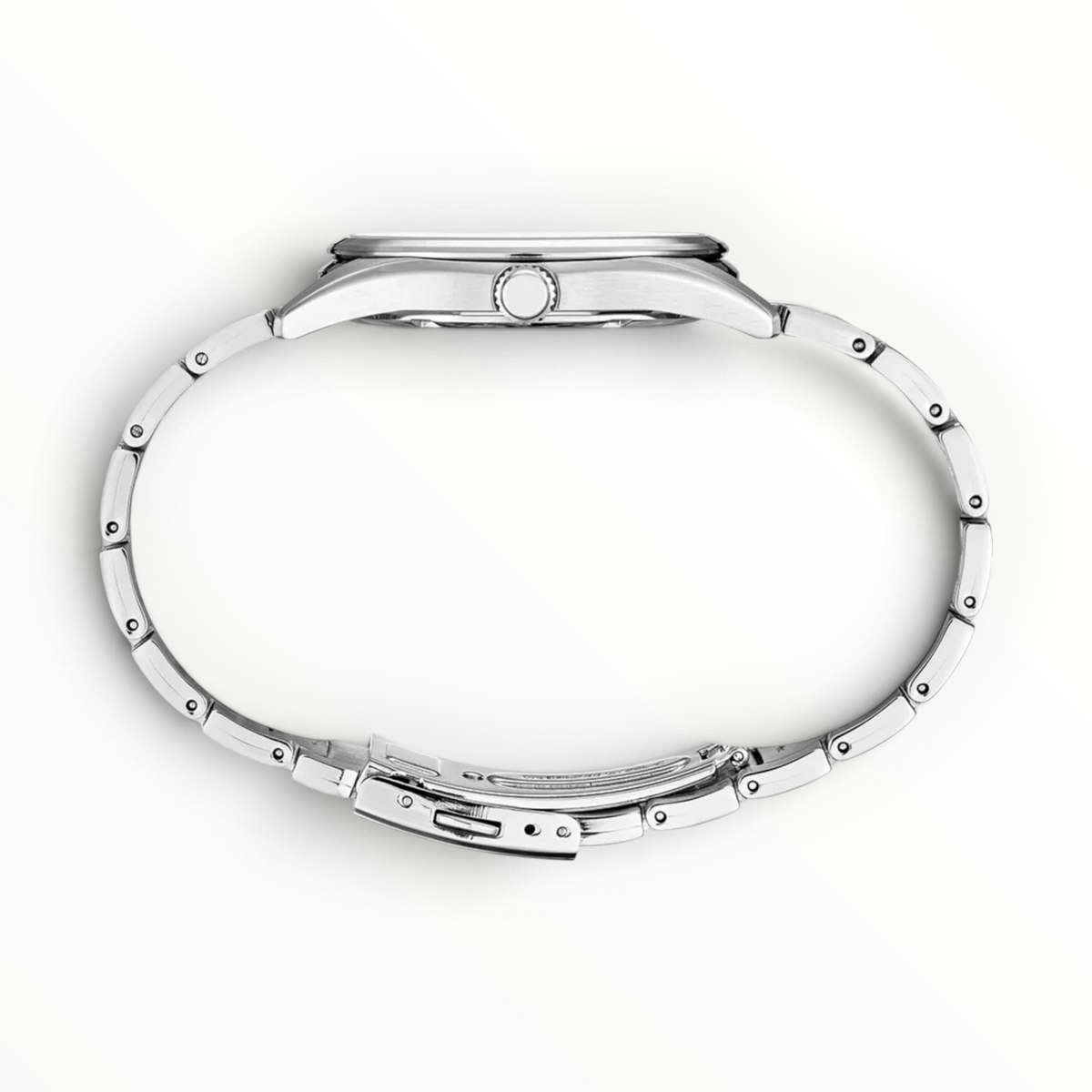 SUL EXTRAS Seiko Essentials Classic men's watch featuring a slim silver stainless steel bracelet and case profile.