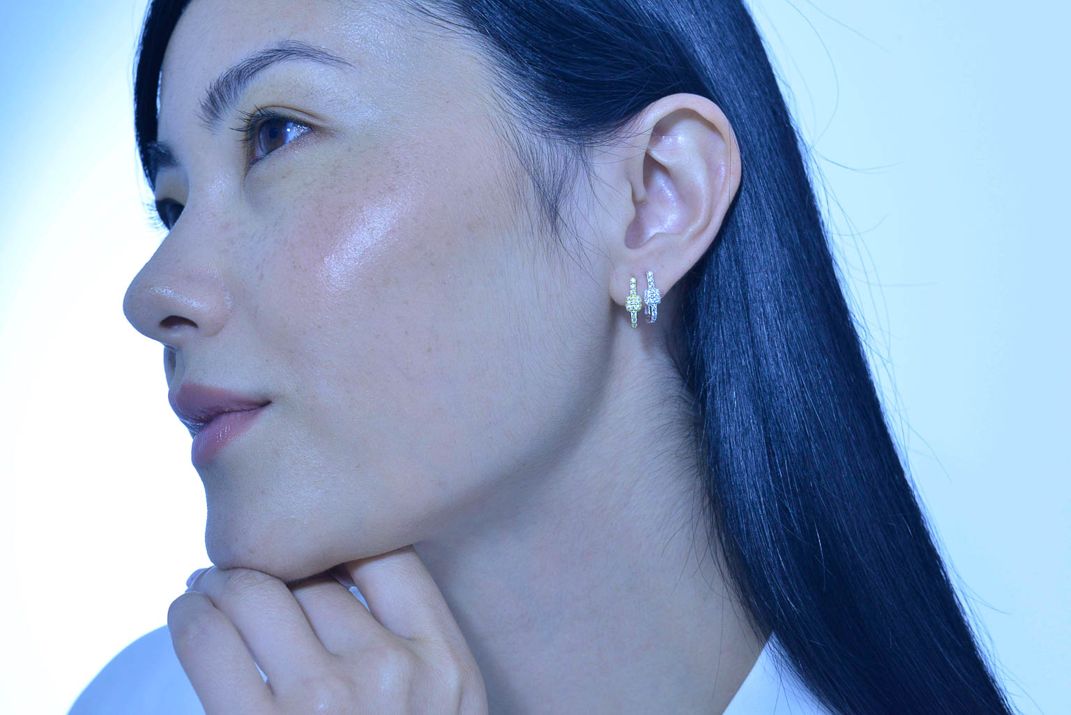 RADIANTIA HOOP - EARRINGS