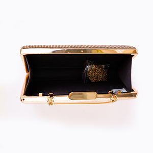 Aura Clutch