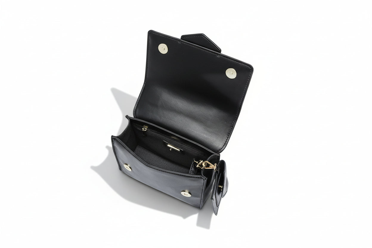 ELEGANT RING -  DETAILED BAG