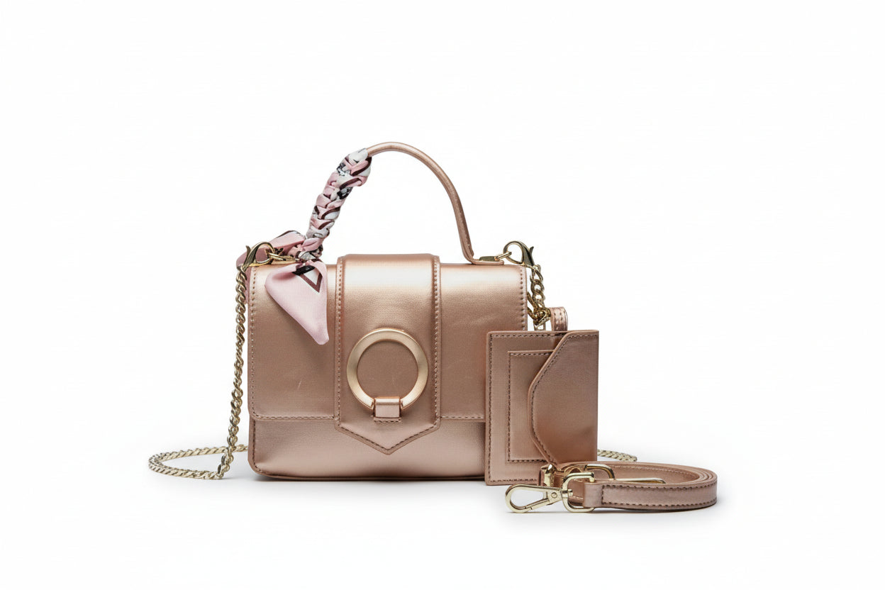 ELEGANT RING -  DETAILED BAG