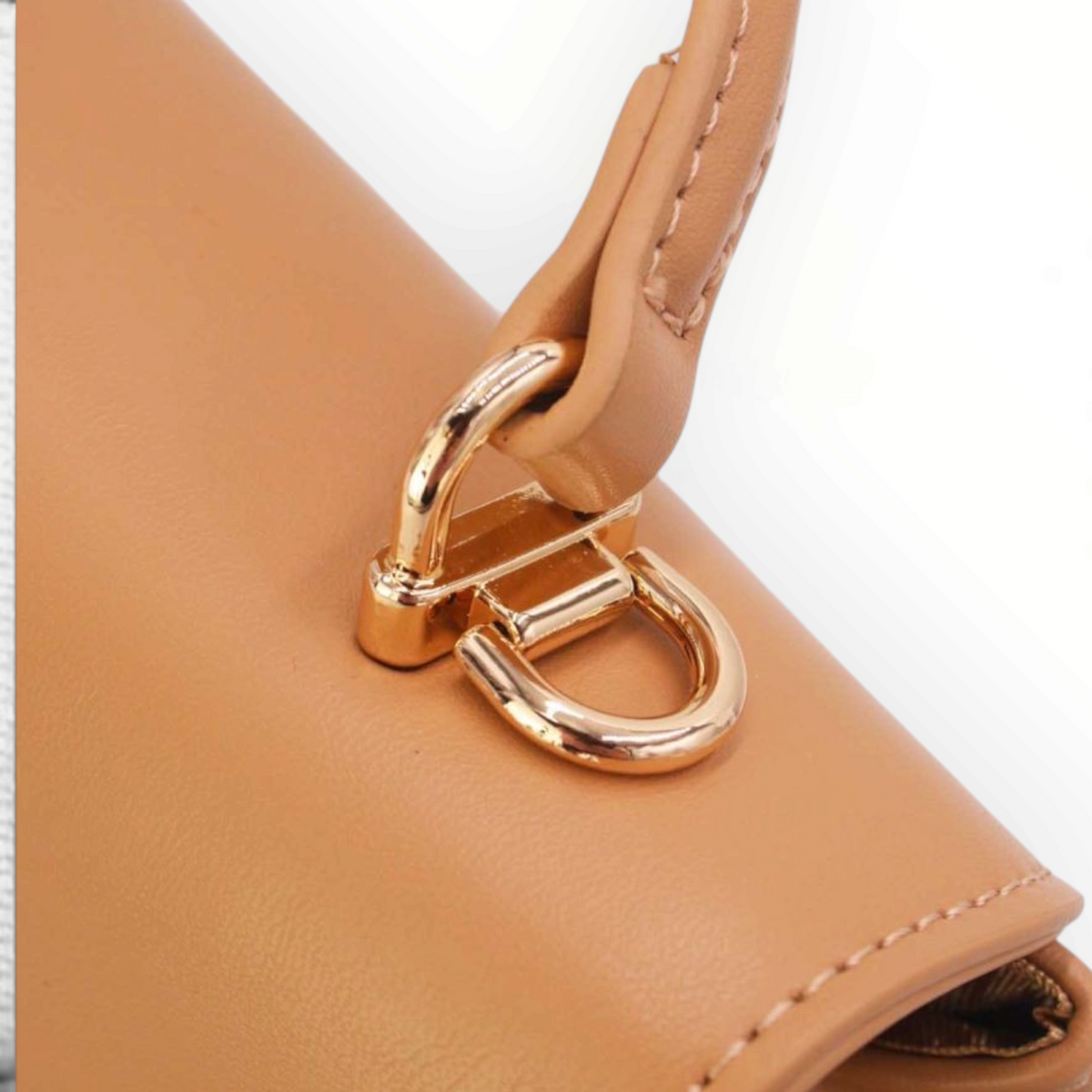 SUL EXTRAS Tom & Eva minimalist tan handbag featuring a structured flap and polished gold-tone hardware detail.