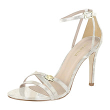 تحميل الصورة إلى عارض المعرض، Luz Da Lua Laminati Ouro heels shoes with metallic gold leather upper, pointed-toe design, and elegant high heel style for women
