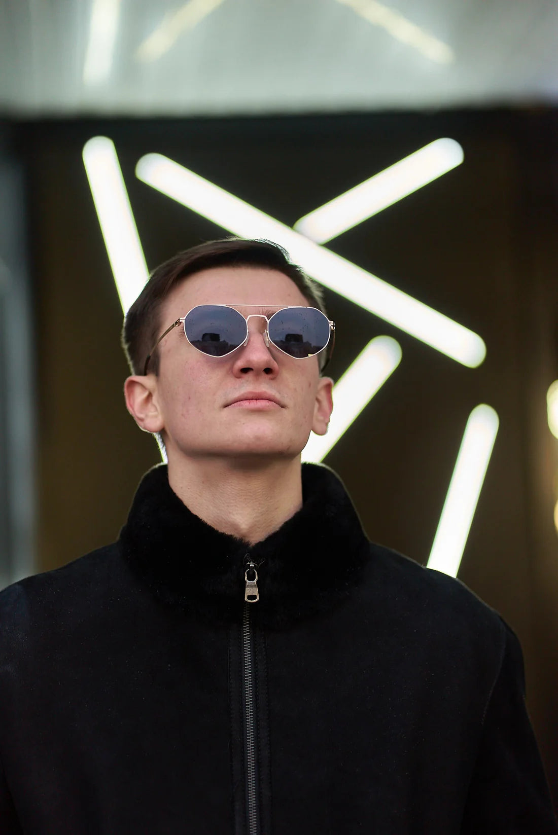 Stylish Sefsan gold frame sunglasses with smoke lenses, modern frame, and unisex fashion accessory premium style full eye coverage model front view 