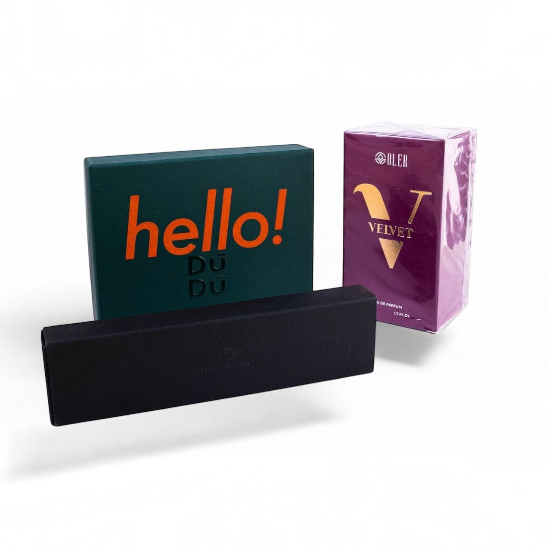 SUL EXTRAS Velvet Trio bundle featuring a Dudu card holder, Velvet perfume, and a Titan steel pen in a gift set.
