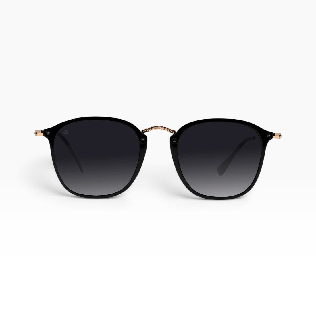 SUL EXTRAS Visi sunglasses featuring a shiny black rectangle frame with green gradient lenses and metal accents.